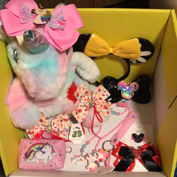 UNICORN 🦄 GIRLS BUNDLE - Picture 15 of 16